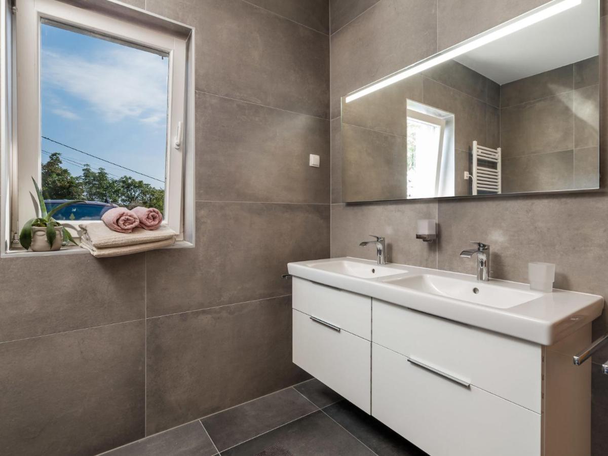 Martina Holiday Home Casa Albertina-2 By Interhome מראה חיצוני תמונה